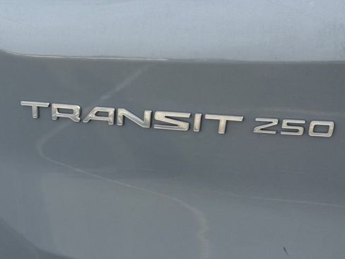 Used 2022 Ford Transit 250 Medium Roof AWD w/ Load Area Protection Package image 14