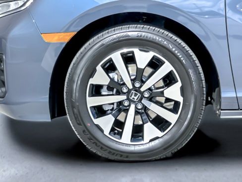 New 2026 Honda Odyssey EX-L image 11
