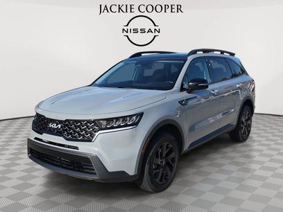 Used 2023 Kia Sorento S w/ Panoramic Sunroof Package