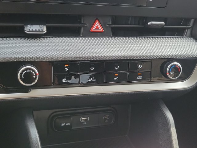 Certified 2023 Kia Sportage LX AWD/4WD image 29