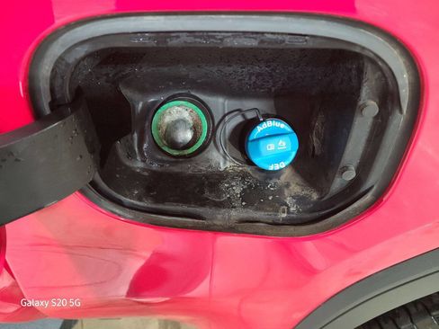 Used 2020 GMC Sierra 1500 Elevation w/ Elevation Value Package image 26