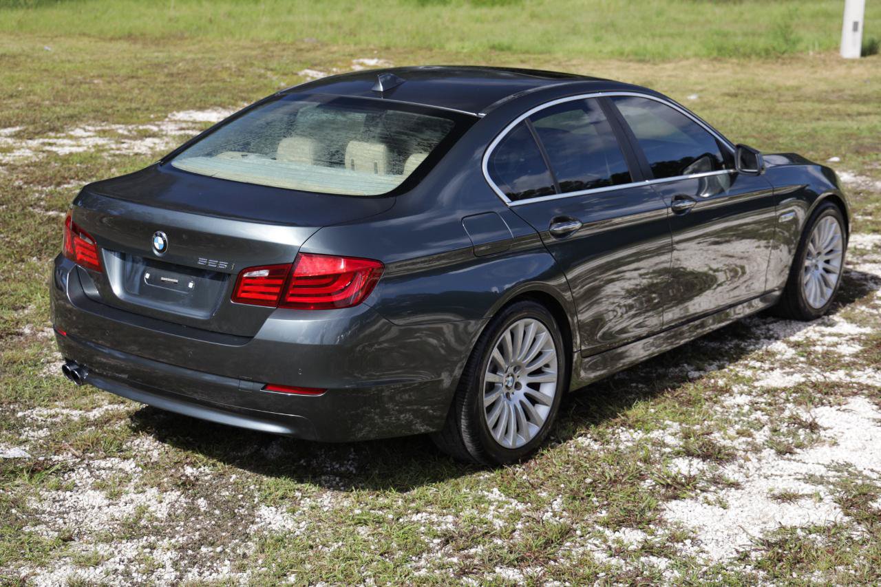 Used 2011 BMW 528i Sedan RWD image 11