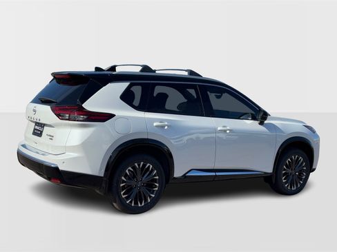 New 2026 Nissan Rogue Platinum image 7