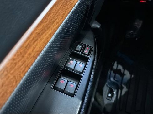 Used 2014 Subaru Outback 2.5i Limited image 19