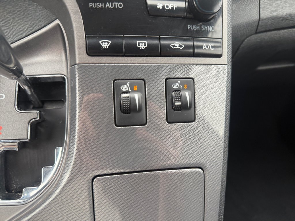 Used 2013 Toyota Venza XLE AWD/4WD image 30