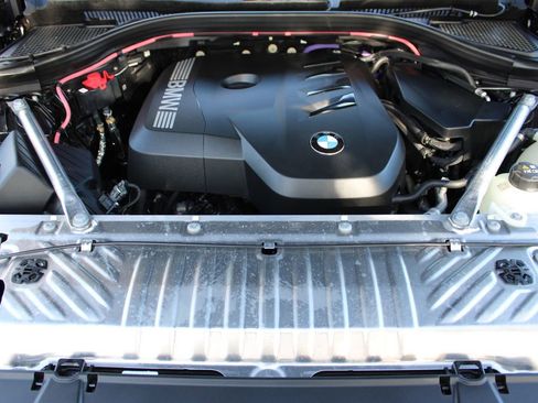 Used 2025 BMW X3 xDrive30i w/ Premium Package image 42