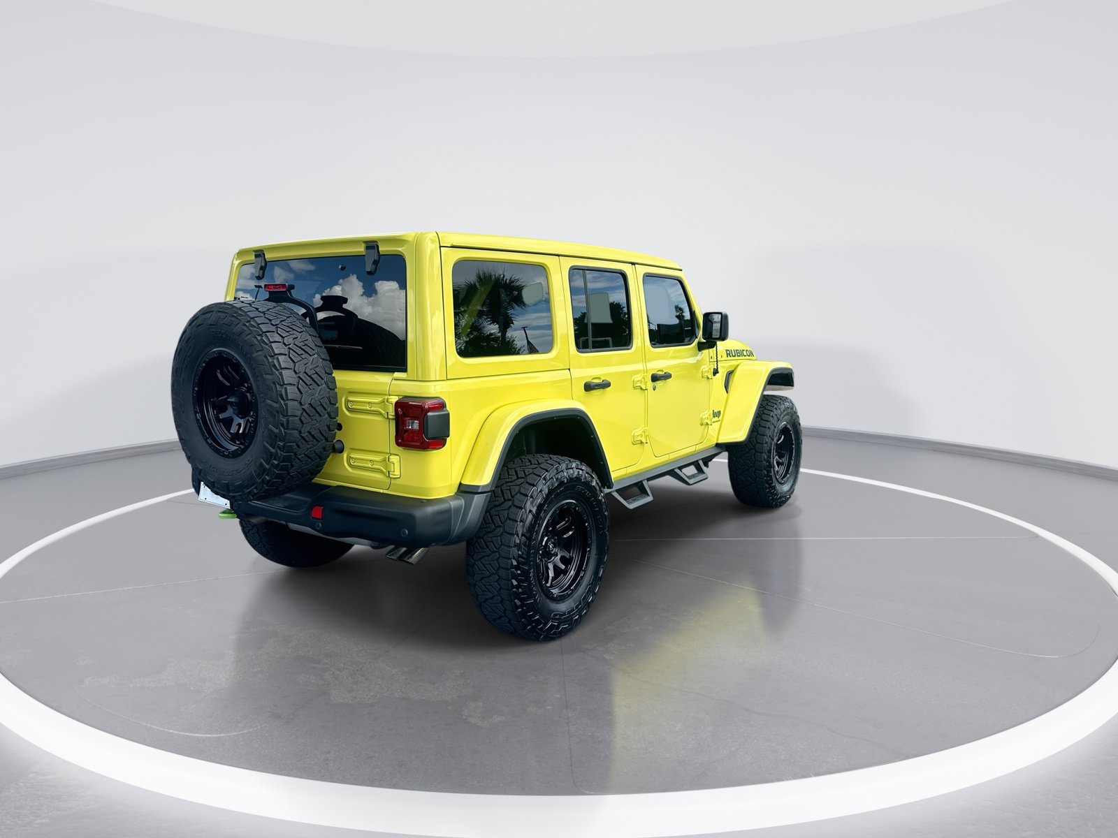 Used 2023 Jeep Wrangler Unlimited Rubicon 392 AWD/4WD image 9