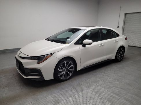 Used 2021 Toyota Corolla XSE w/ Carpet Mat Package (TMS) FWD image 2