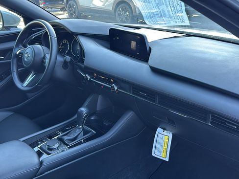 Certified 2025 MAZDA MAZDA3 s image 35