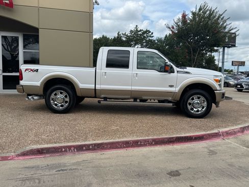 Used 2012 Ford F250 King Ranch w/ King Ranch w/Chrome Pkg AWD/4WD image 7