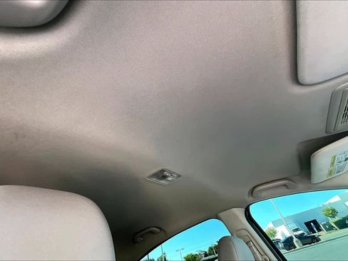 Used 2017 Honda HR-V LX image 13
