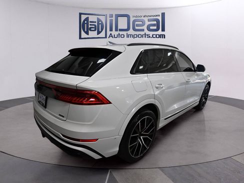 Used 2021 Audi Q8 Prestige AWD/4WD image 5