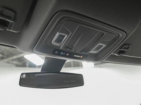 Used 2021 Chevrolet Silverado 1500 Custom Trail Boss image 22