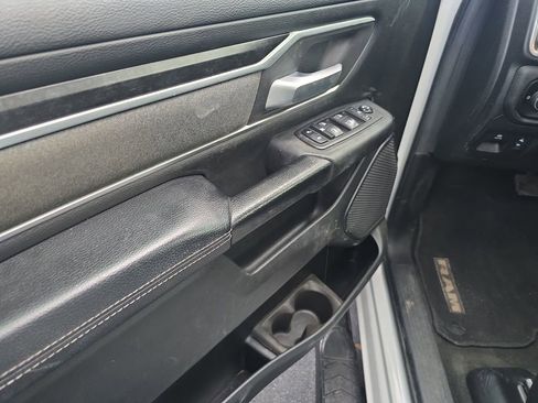 Used 2021 RAM 1500 Big Horn image 15