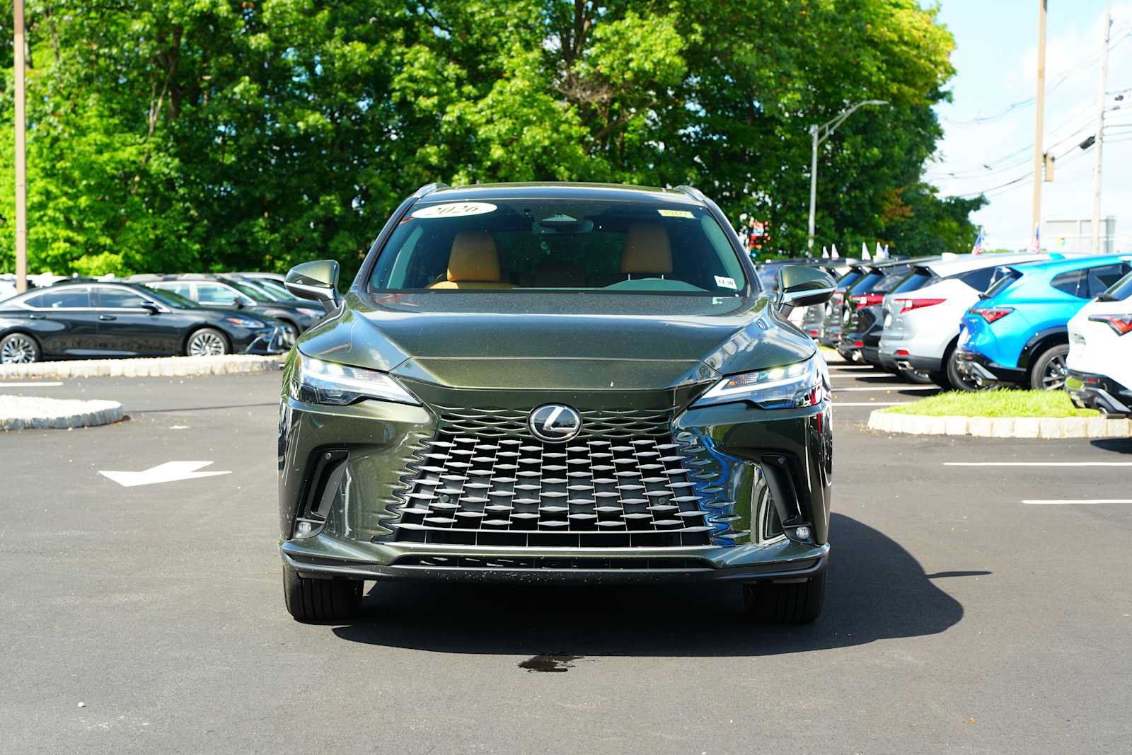 Used 2026 Lexus RX 350 Premium w/ Accessory Package (Z1) AWD/4WD image 2