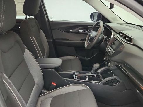 Used 2021 Chevrolet TrailBlazer LT w/ Driver Confidence Package image 23