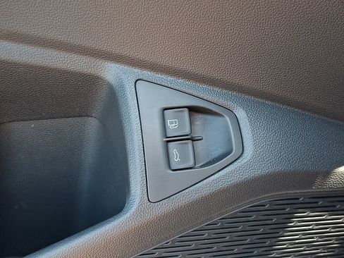 Certified 2023 Volkswagen Jetta SE w/ Panoramic Sunroof Package FWD image 26