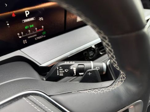 Used 2025 INFINITI QX80 Sensory AWD/4WD image 14