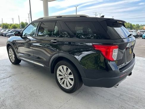 Used 2021 Ford Explorer Limited w/ Equipment Group 301A AWD/4WD image 5