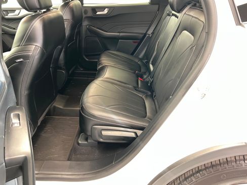 Used 2025 Ford Escape SE w/ PHEV Premium Package image 22