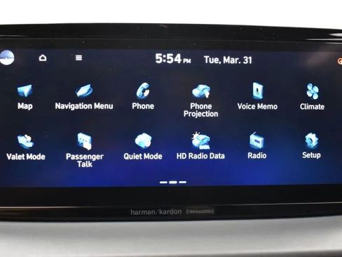Used 2023 Hyundai Santa Fe Limited FWD image 32