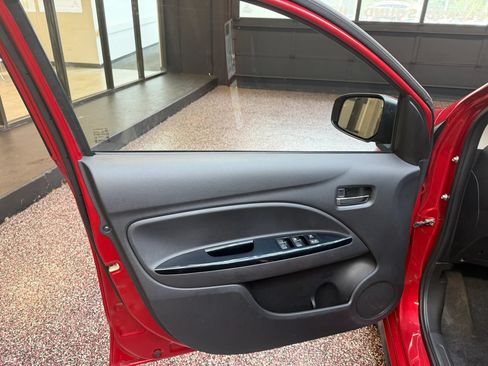 Used 2017 Mitsubishi Mirage SE FWD image 11