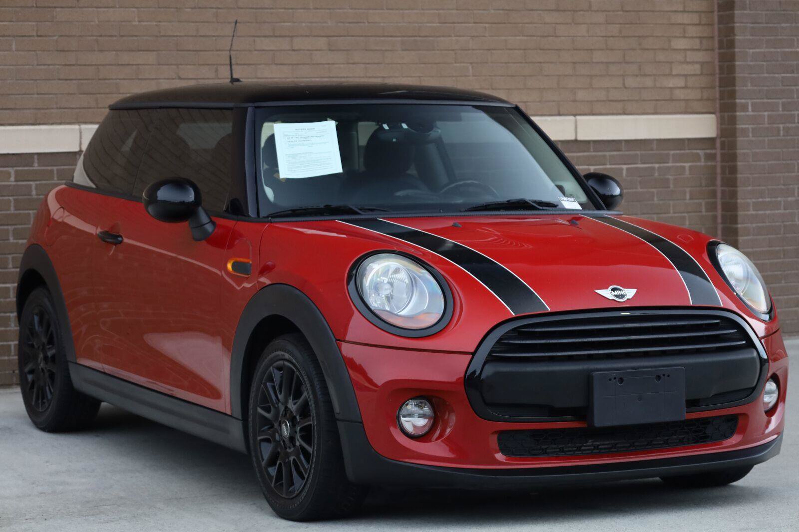 Used 2016 MINI Cooper 2-Door Hardtop FWD image 7