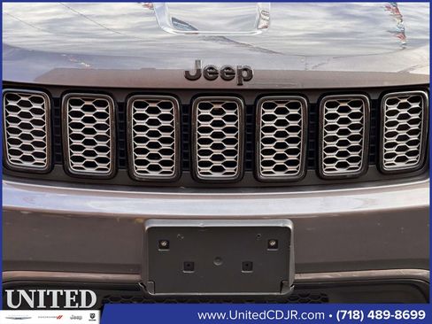 Used 2020 Jeep Grand Cherokee Altitude image 9