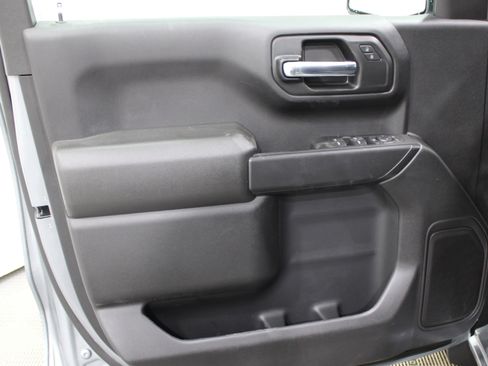 Used 2025 Chevrolet Silverado 1500 W/T w/ WT Value Package image 6