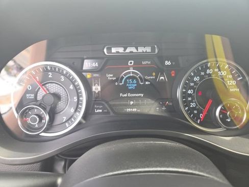 Used 2025 RAM 1500 Big Horn AWD/4WD image 23