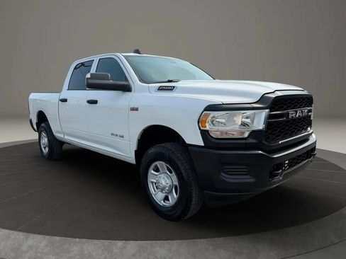 Used 2021 RAM 2500 Tradesman AWD/4WD image 3