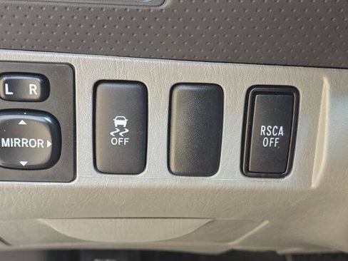 Used 2009 Toyota Tacoma PreRunner RWD image 18