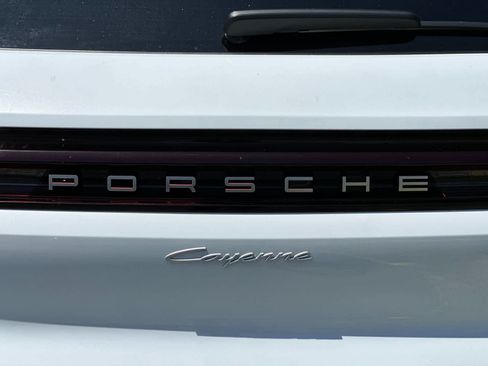 New 2026 Porsche Cayenne AWD/4WD image 33