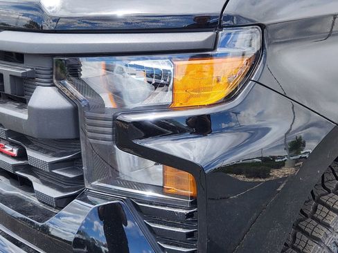 New 2026 Chevrolet Silverado 1500 Custom Trail Boss AWD/4WD image 5