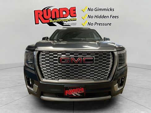 Used 2021 GMC Yukon XL Denali w/ Denali Ultimate Package AWD/4WD image 9