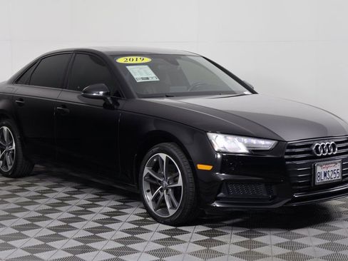 Used 2019 Audi A4 2.0T Premium image 3