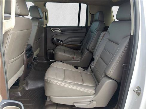 Used 2018 GMC Yukon XL Denali w/ Open Road Package image 18