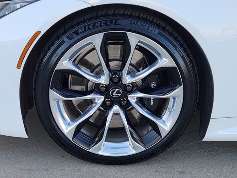 Used 2018 Lexus LC 500 Coupe image 9