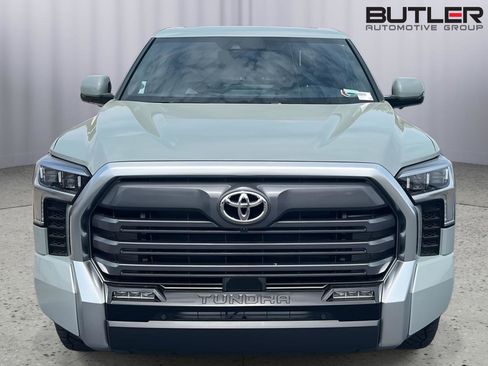 New 2026 Toyota Tundra Limited AWD/4WD image 9
