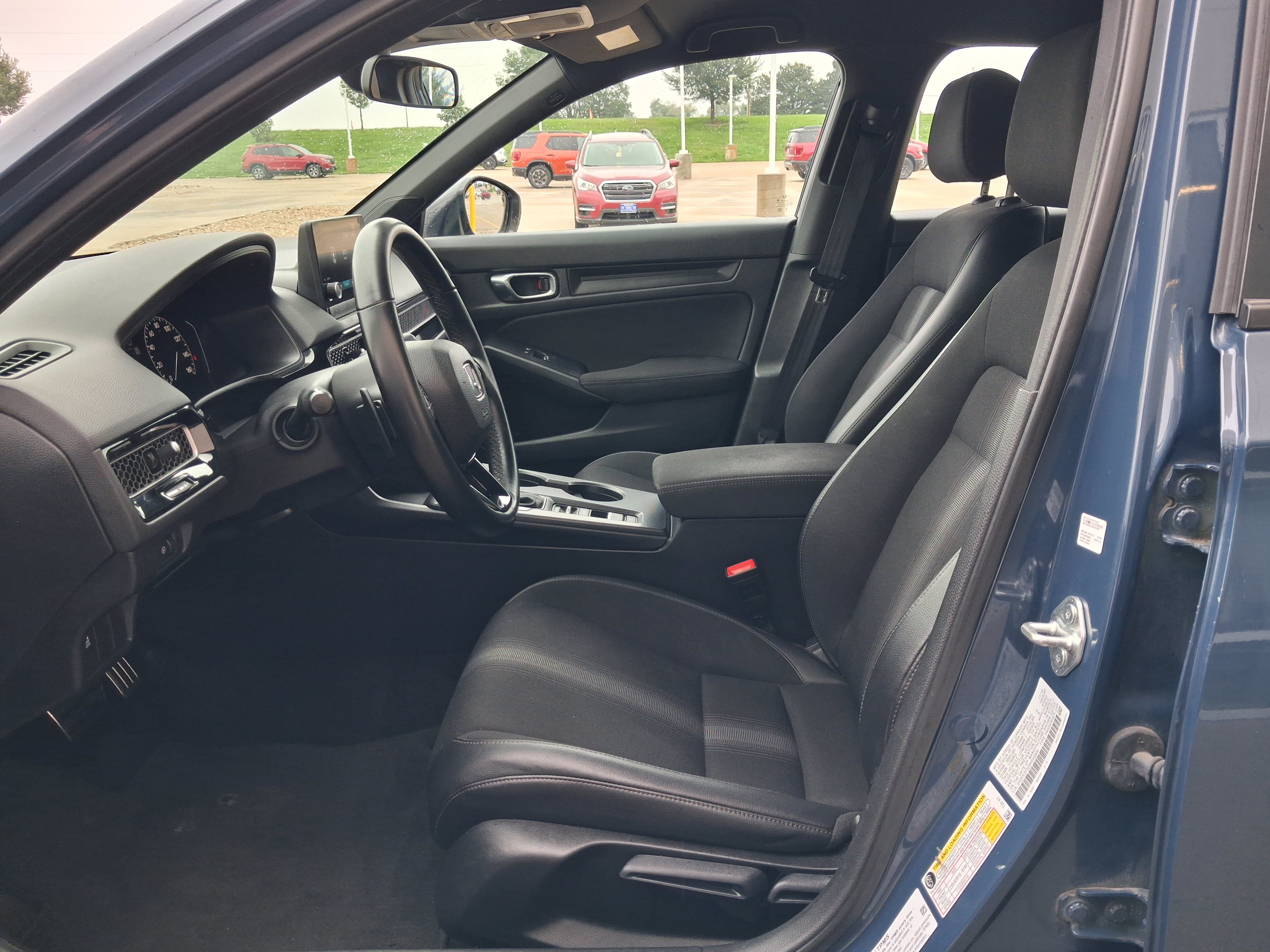 Used 2025 Honda Civic Sport image 8