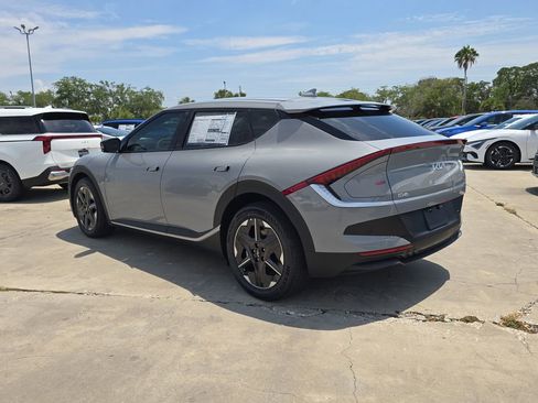 New 2026 Kia EV6 Light RWD image 6