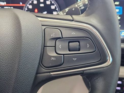 Certified 2023 Buick Envision Essence AWD/4WD image 15