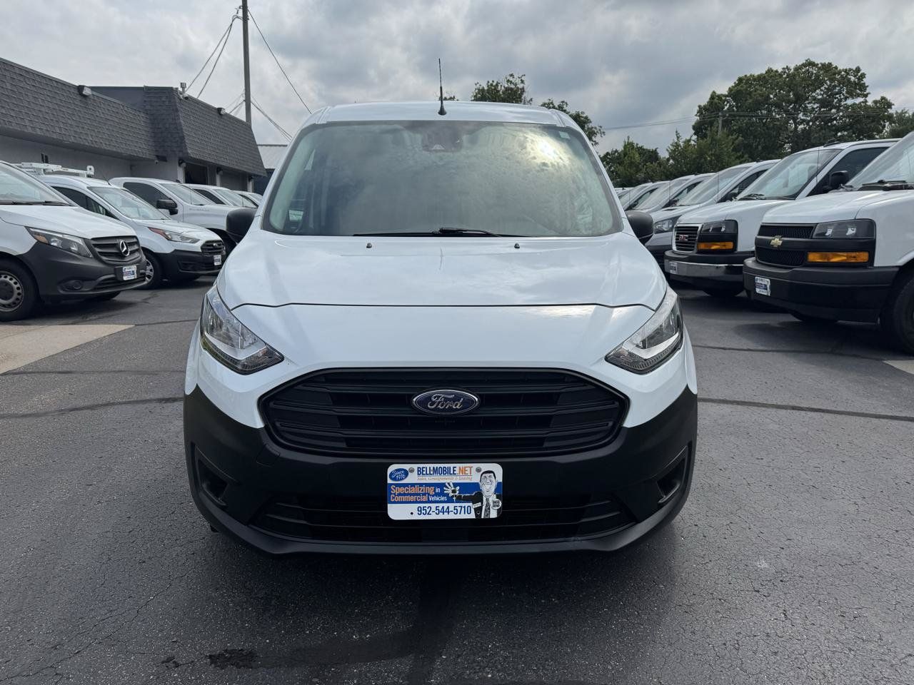 Used 2023 Ford Transit Connect XL FWD image 2