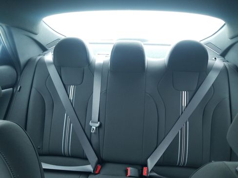 New 2026 Hyundai Elantra Sport FWD image 19