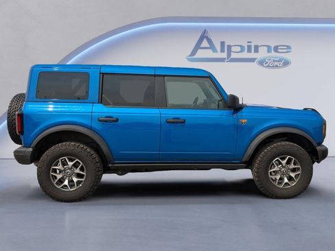 Used 2025 Ford Bronco Badlands AWD/4WD image 9