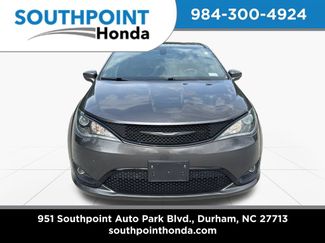 Used 2019 Chrysler Pacifica Touring Plus w/ S Appearance Package FWD video 2