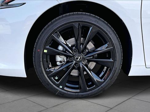 New 2025 Lexus ES 350 w/ Premium Package image 11