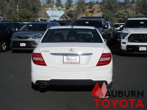 Used 2014 Mercedes-Benz C 250 Sedan image 6