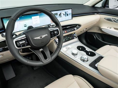 New 2026 Genesis GV70 2.5T Advanced AWD/4WD image 18