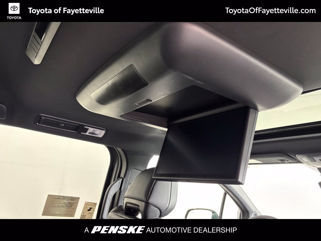 New 2026 Toyota Sienna Platinum AWD/4WD image 4
